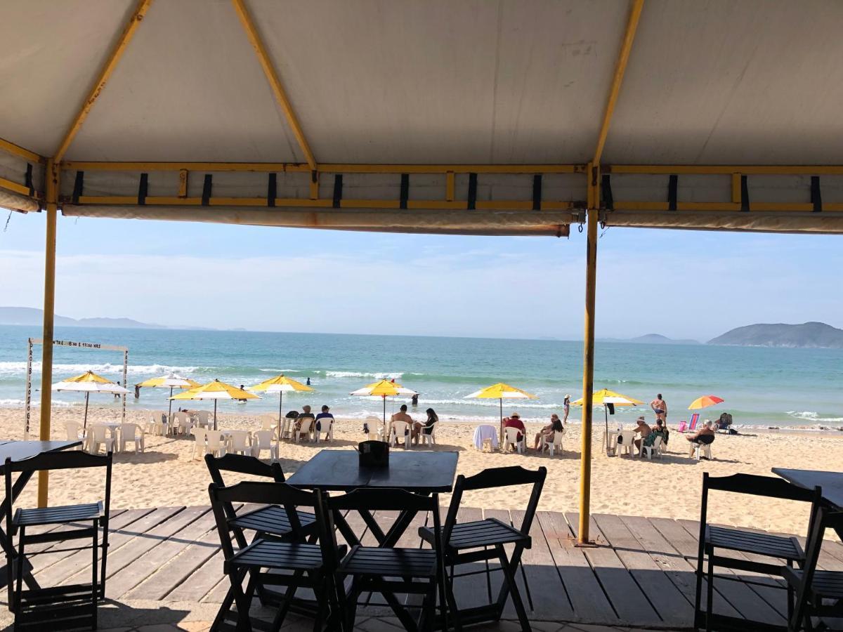 Flat Pe Na Areia Cabo Frio Aparthotel Bagian luar foto