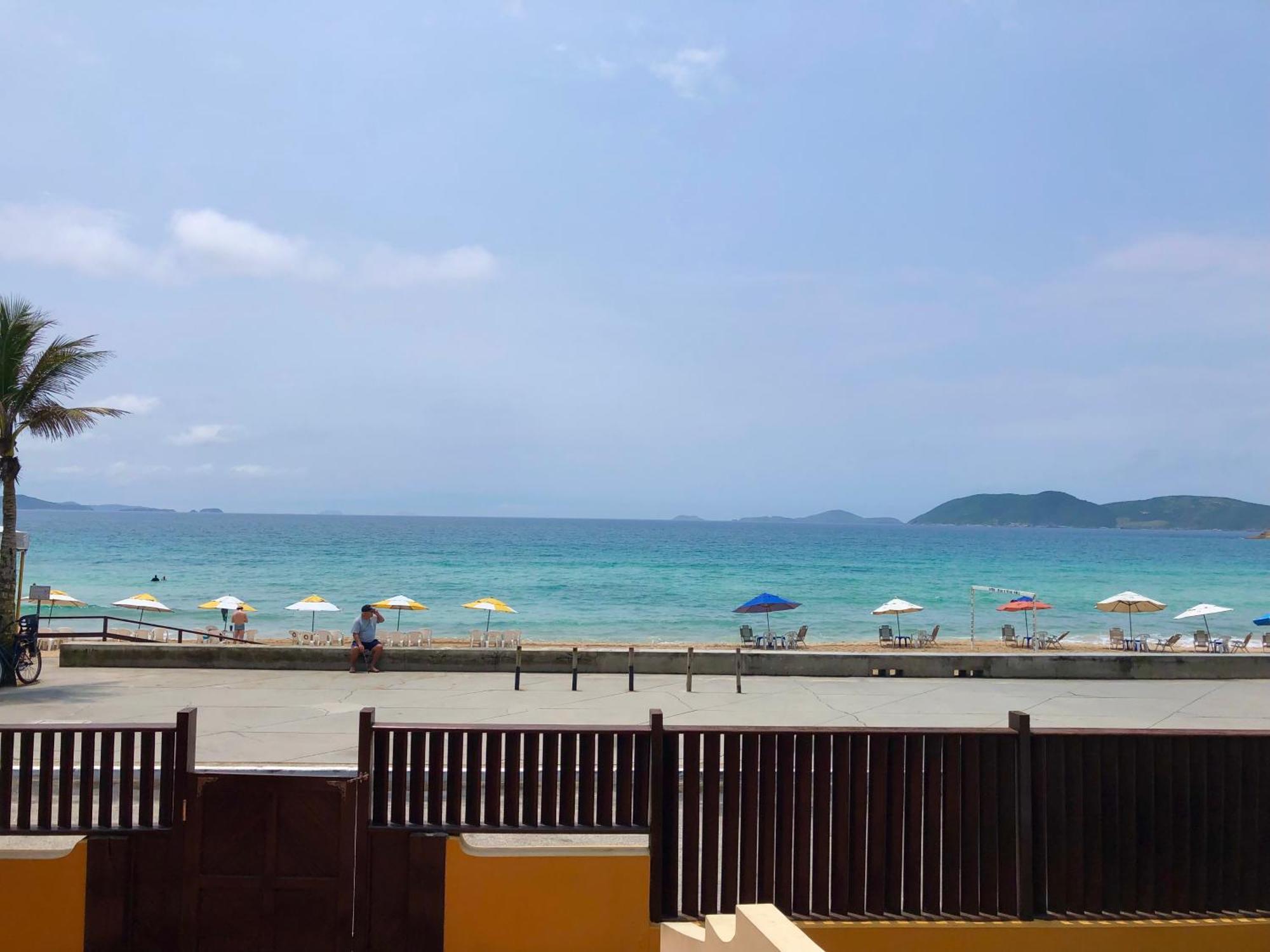 Flat Pe Na Areia Cabo Frio Aparthotel Bagian luar foto